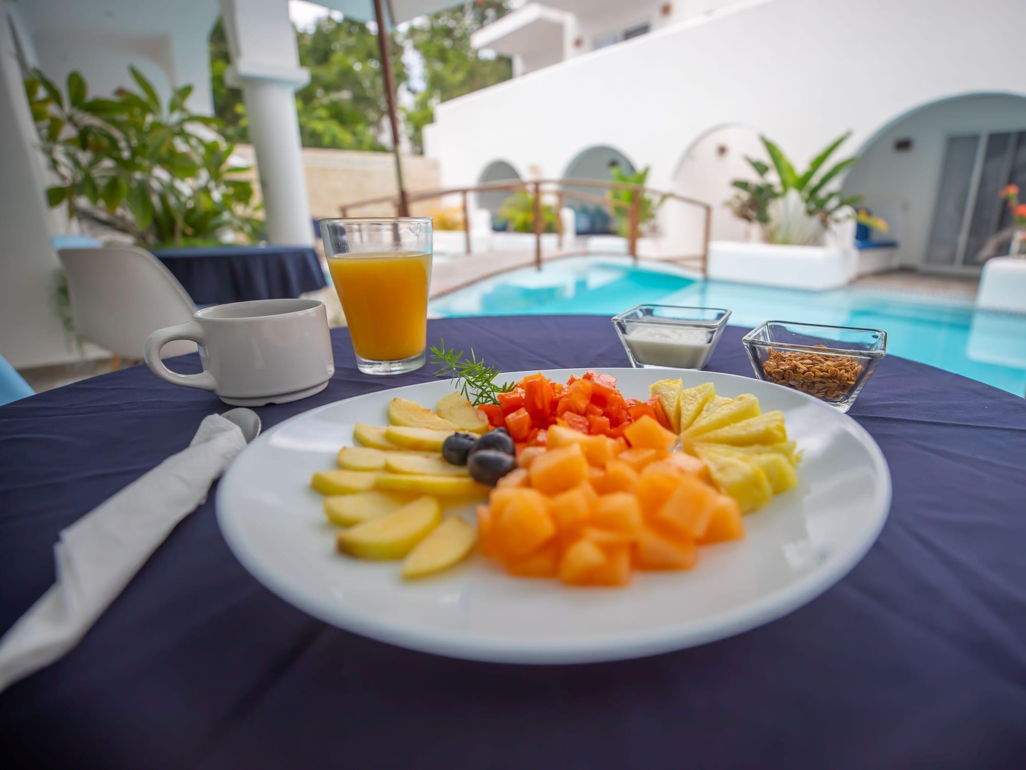 Mediterraneo Hotel 3*